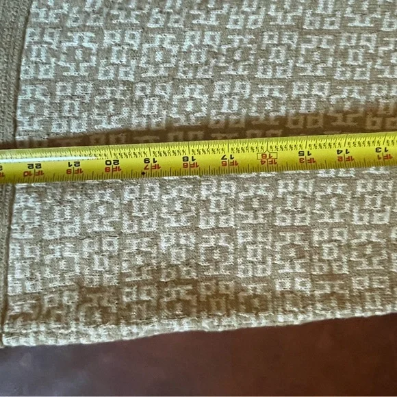 Abercrombie & Fitch Textured Beige Cardigan - Picture 4 of 5